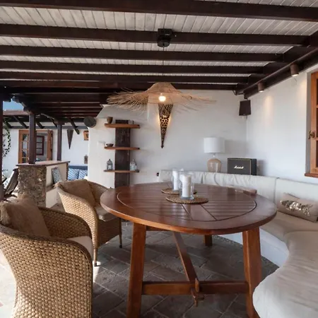 Finca Paraiso - Finest With Incredible Views Over Puerto Del Carmen *