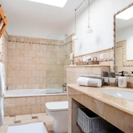 Finca Paraiso - Finest With Incredible Views Over Puerto Del Carmen Villa *