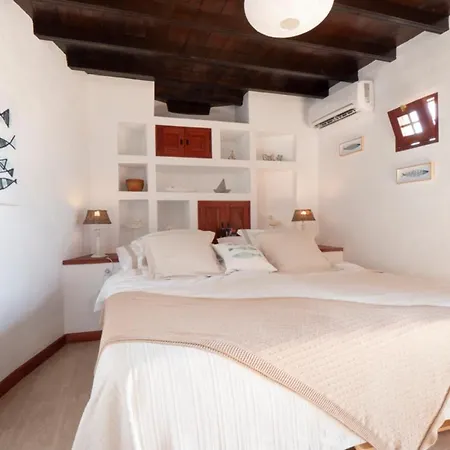 Finca Paraiso - Finest With Incredible Views Over Puerto Del Carmen * Пуерто-дель-Кармен