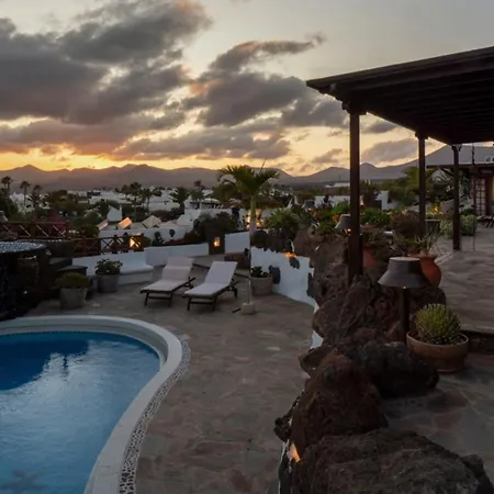 Finca Paraiso - Finest With Incredible Views Over Puerto Del Carmen Пуерто-дель-Кармен