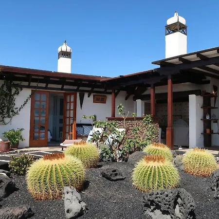 Villa Finca Paraiso - Finest With Incredible Views Over Puerto Del Carmen Puerto del Carmen (Lanzarote)