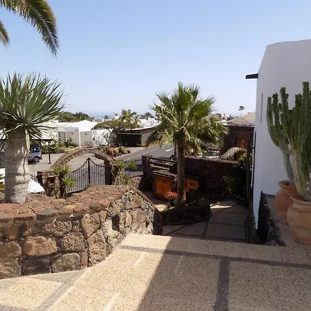 Finca Paraiso - Finest With Incredible Views Over Puerto Del Carmen * Puerto del Carmen (Lanzarote)