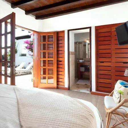 Finca Paraiso - Finest With Incredible Views Over Puerto Del Carmen