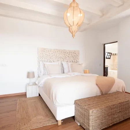 Finca Paraiso - Finest With Incredible Views Over Puerto Del Carmen Puerto del Carmen (Lanzarote)
