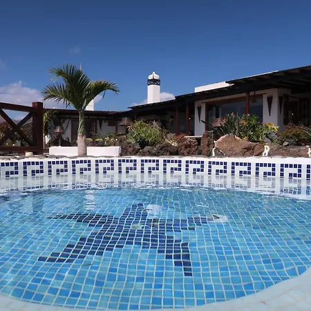 Finca Paraiso - Finest With Incredible Views Over Puerto Del Carmen * Puerto del Carmen (Lanzarote)