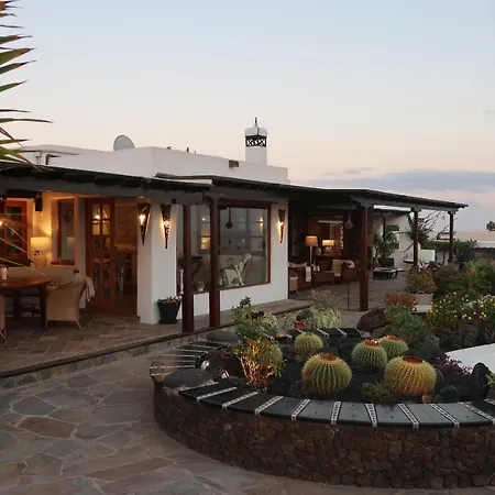 Finca Paraiso - Finest With Incredible Views Over Puerto Del Carmen Вілла *